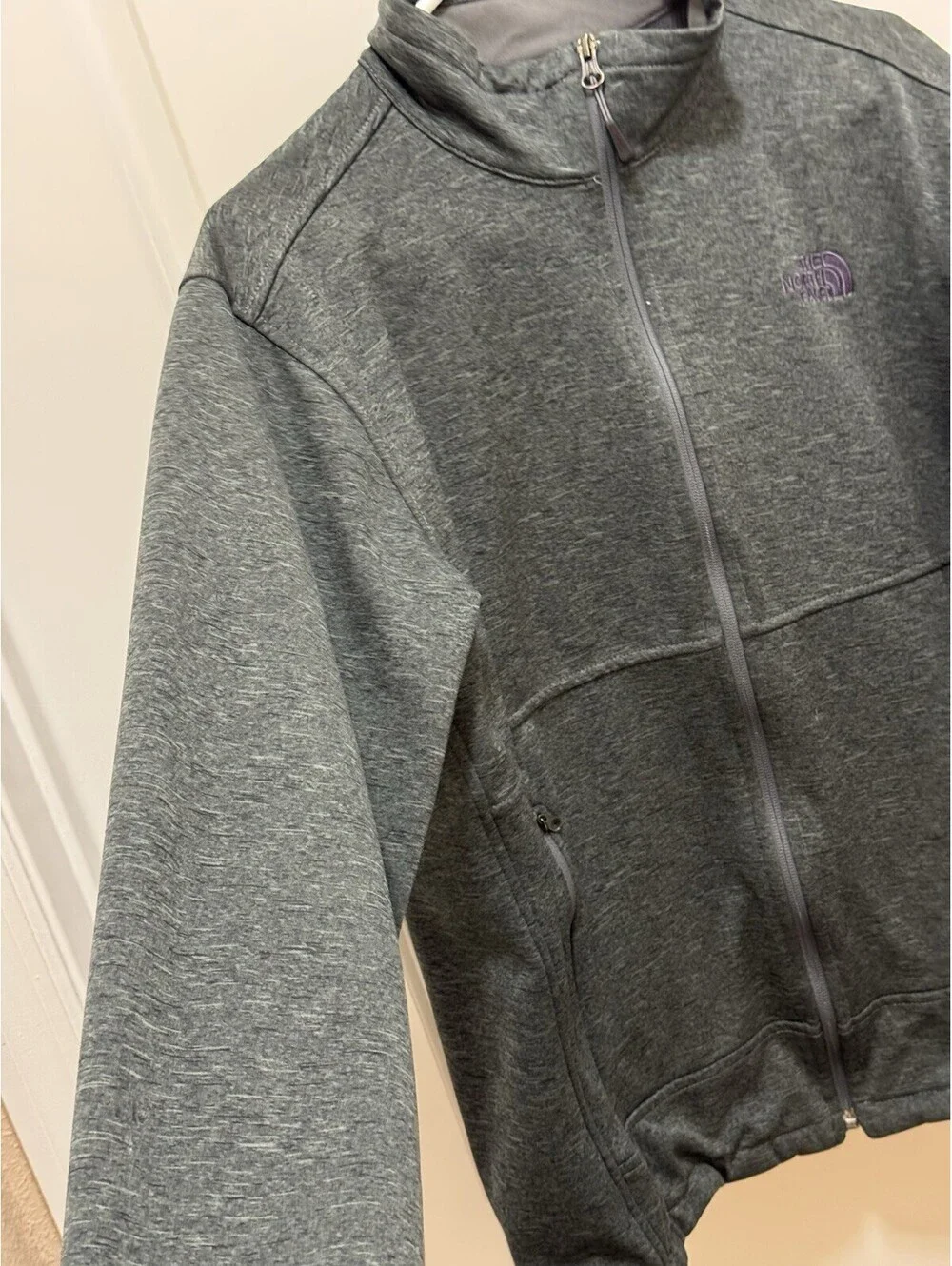 The North Face Men’s L Gray Heather Full Zip Jacket Lightweight Performance